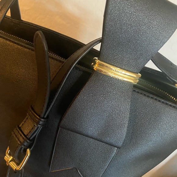 Like New! Betsey Johnson satchel - Picture 7 of 16